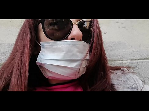 ❤️ Nicoletta analipiza kisasi kwa jirani yake na kukojoa kwenye karakana yake (Karantini Maalum ya Covid19 ya Italia) ❌ ❌️❤